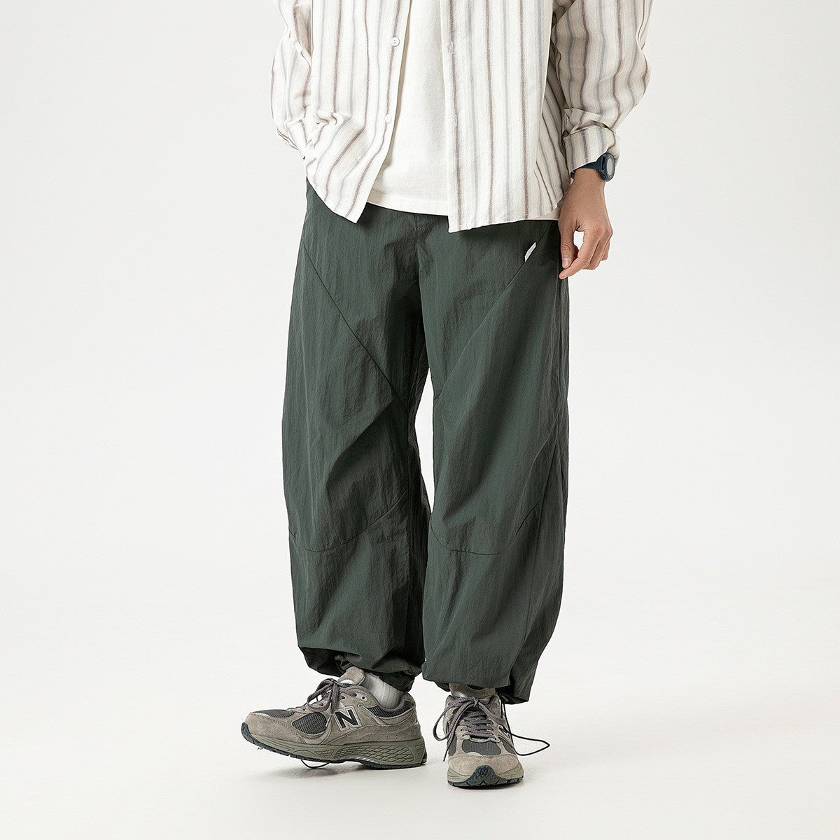 UNDREST アウトドア ルーズ パンツ 着用画像 2