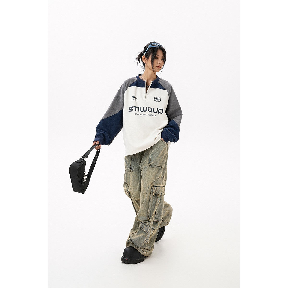 STIWAUP レトロ ルーズ スウェット W639 着用画像 2