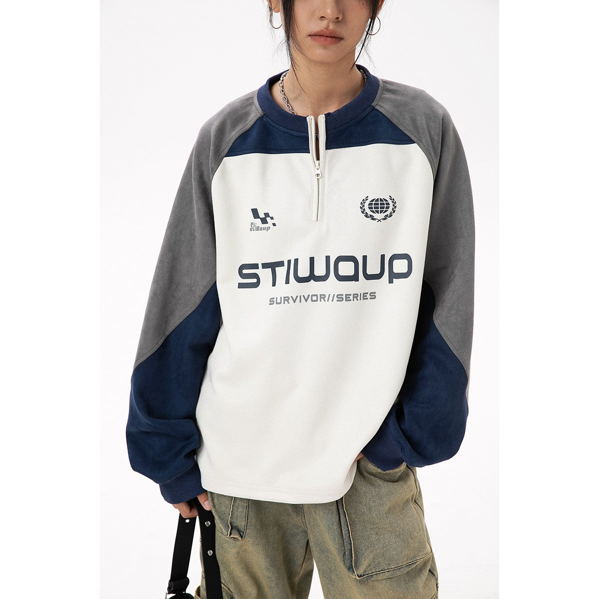 STIWAUP レトロ ルーズ スウェット W639 着用画像 4