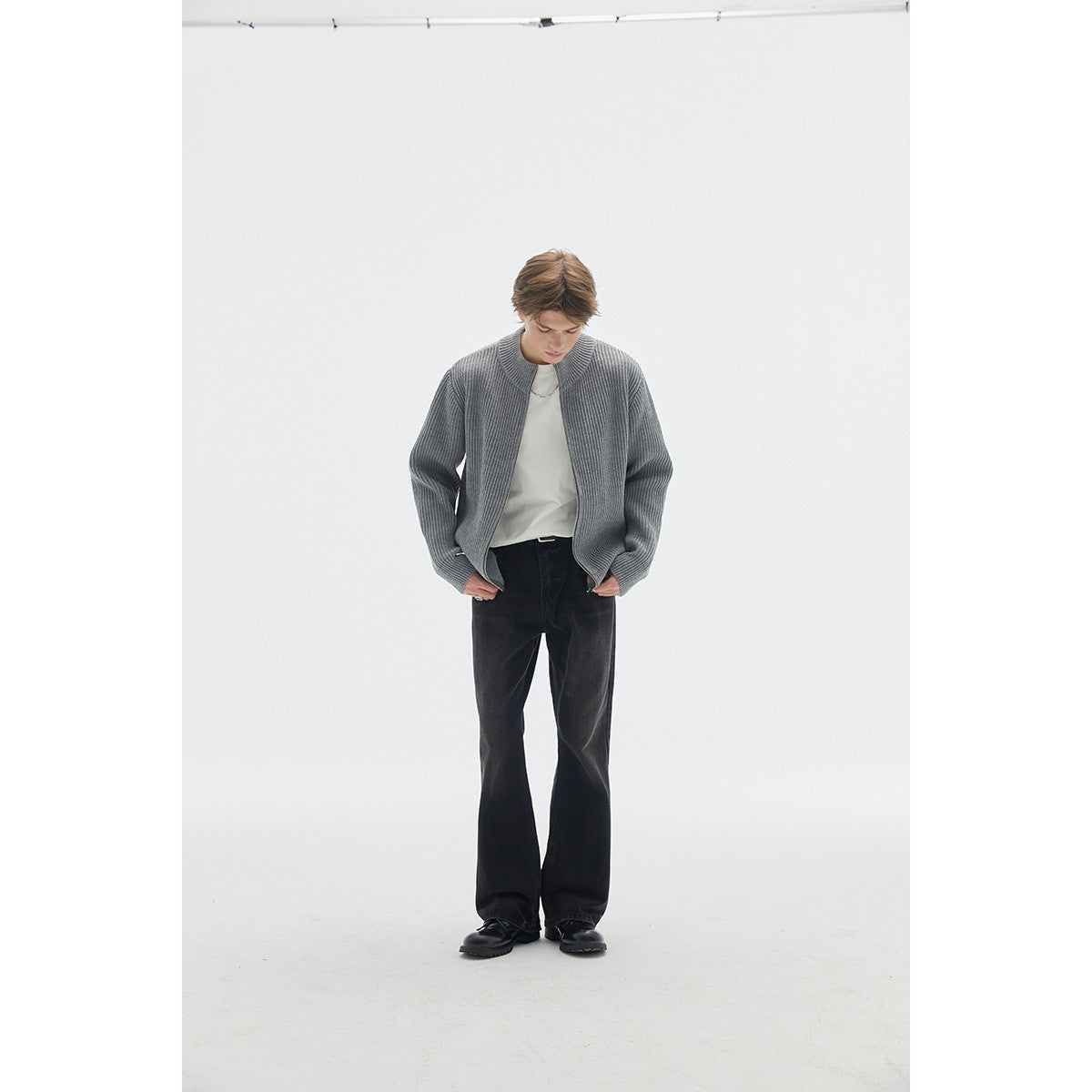 OUSWE レトロ ニットカーディガン 着用画像 2