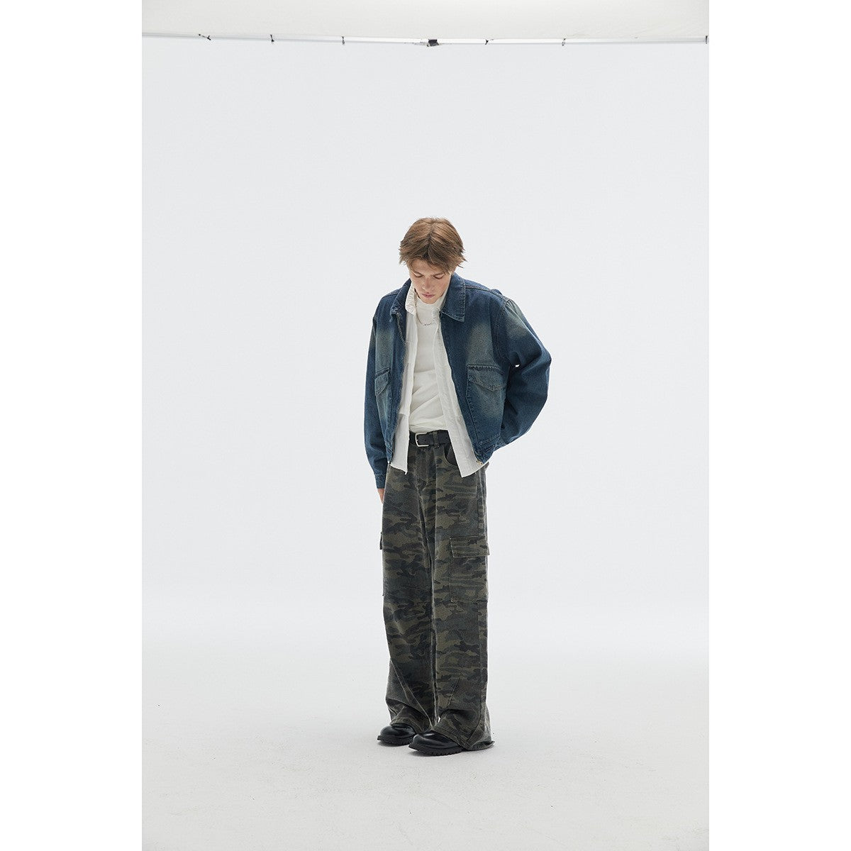 OUSWE レトロ ルーズ カーゴパンツ RK90 ダークグリーン 着用画像 3