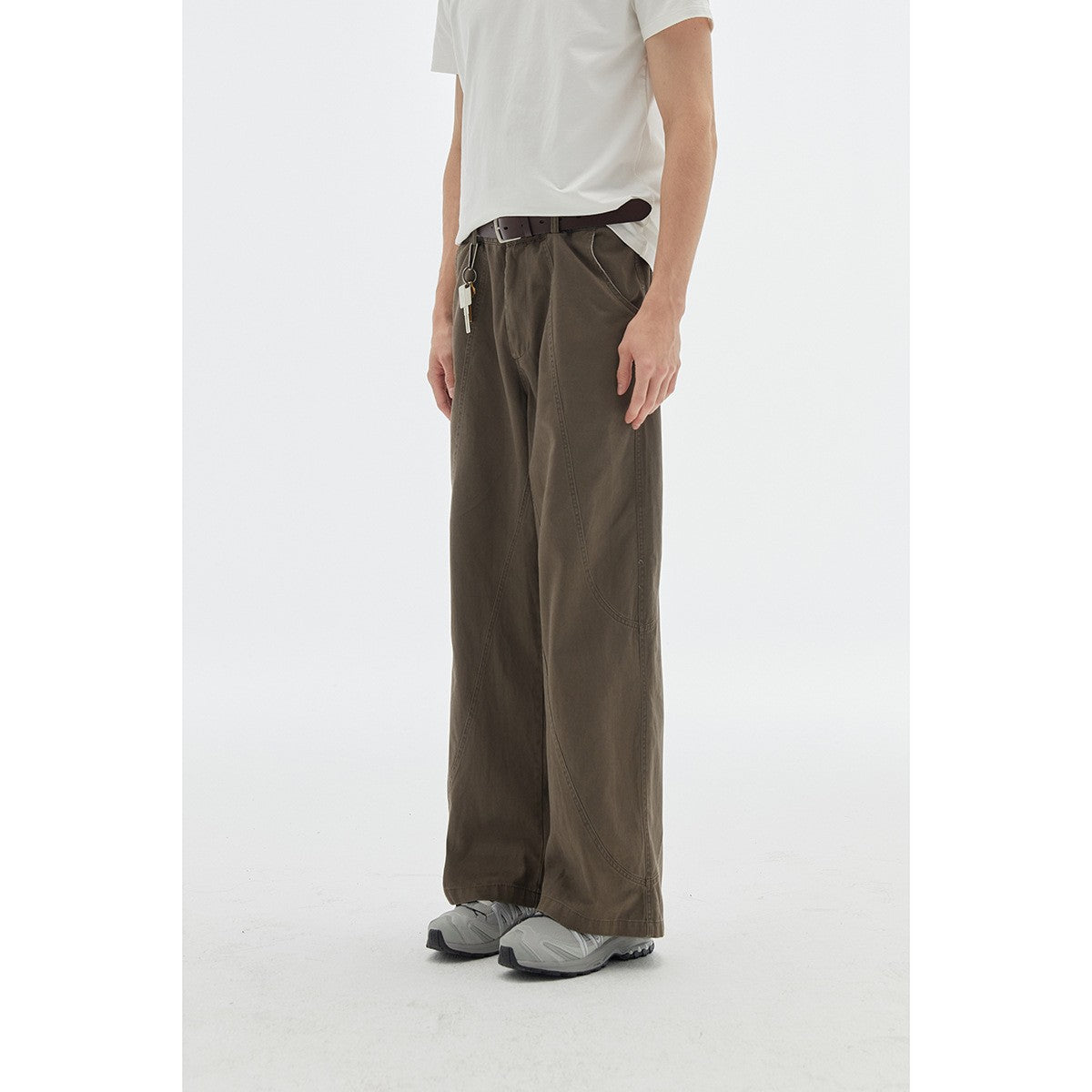 OUSWE レトロ ルーズ カーゴパンツ RK85 ブラウン 着用画像 2